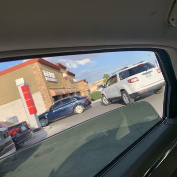 Panda Express - The traffic they expect led me to return to after NO ONE answered the phone call when I called to immediately report issue - Fast Food Near Me - Mesa, Arizona