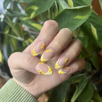 Future Nails - Nail Salons Near Me - North Riverside, Illinois
