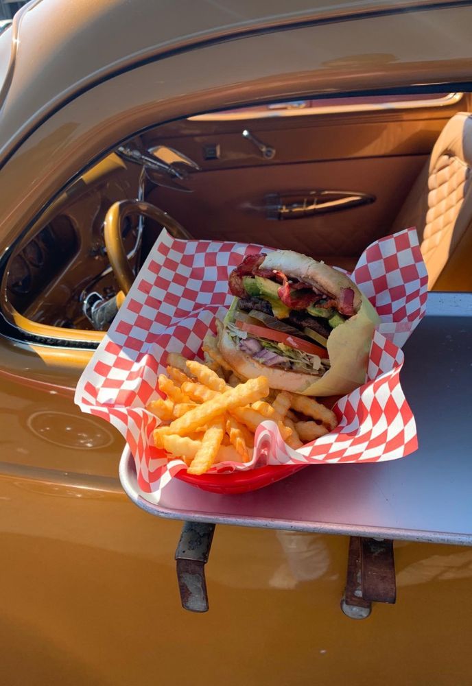 VINTAGE RETRO DINER CLOSED Updated August 2024 428 High St