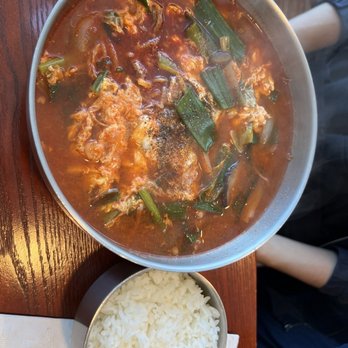 Korea Restaurant - Beef Stew Soup - Korean Near Me - Minneapolis, Minnesota Korea Restaurant - Beef Stew Soup - Korean Near Me - Minneapolis, Minnesota