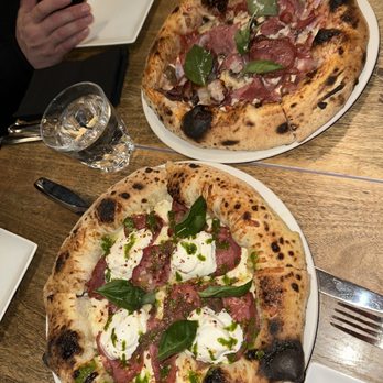 A Mano Trattoria - Pizza - Italian Near Me - Mont-Tremblant, Quebec A Mano Trattoria - Pizza - Italian Near Me - Mont-Tremblant, Quebec