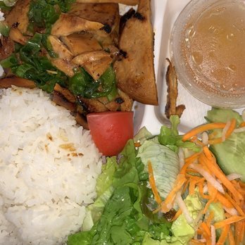 Pho Rice & Roll'd - Chicken over rice plate. - Vietnamese Near Me - Tracy, California Pho Rice & Roll'd - Chicken over rice plate. - Vietnamese Near Me - Tracy, California