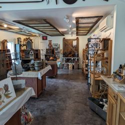 Hunt Country Vineyards - Store