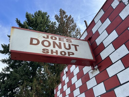 Joe's Donut Shop by null