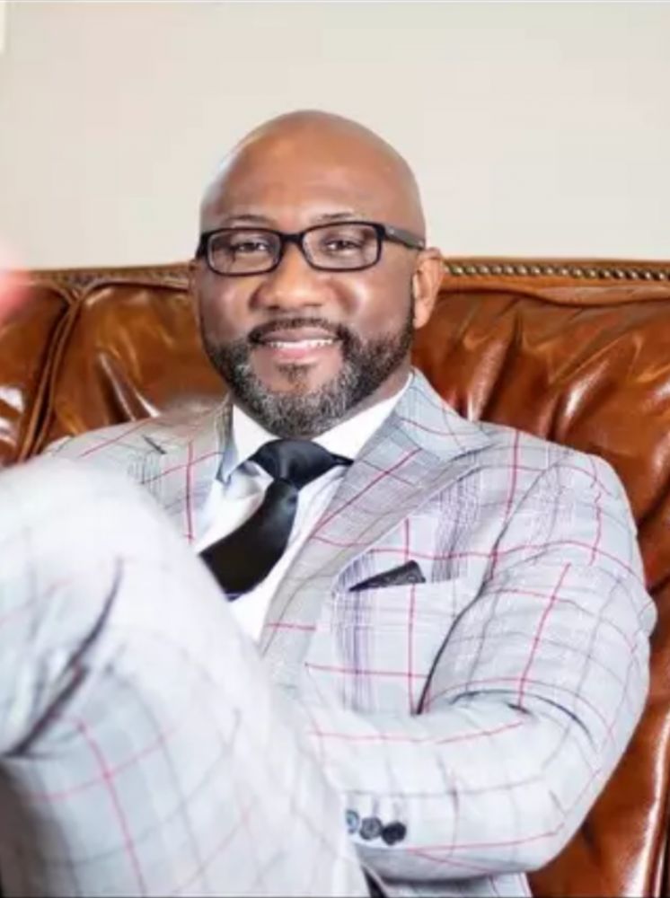 COLLABORATIVE MINDS Updated June 2024 10517 Kentshire Ct, Baton