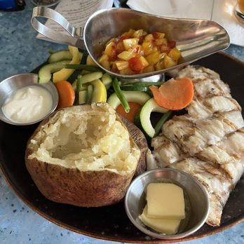 CJ's on the Bay - Grilled grouper - Seafood Near Me - Marco Island, Florida