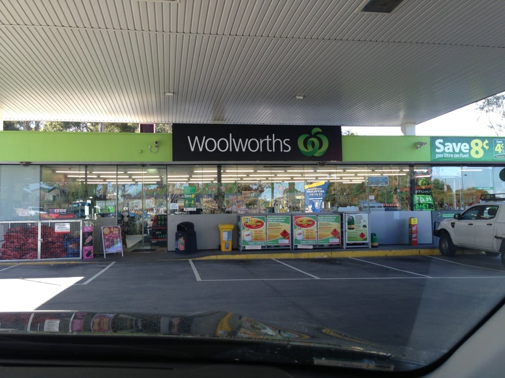 CALTEX WOOLWORTHS Updated August 2024 307 Diamond Creek Rd, Plenty