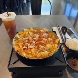 Szechuan Pepper Fire Soup with Pork Belly and an iced tea