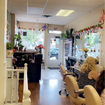 Bonita Nail Spa - Nail Salons Near Me - Williston Park, New York Bonita Nail Spa - Nail Salons Near Me - Williston Park, New York
