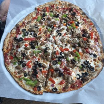 Pizza - Supreme minus the pepperoni - Pizza Near Me - Bluffton, South Carolina Pizza - Supreme minus the pepperoni - Pizza Near Me - Bluffton, South Carolina