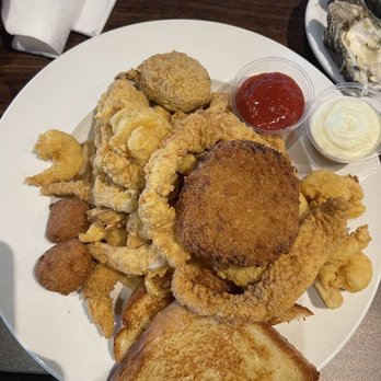 Fatty's Seafood - Large seafood platter - Cajun/Creole Near Me - Slidell, Louisiana Fatty's Seafood - Large seafood platter - Cajun/Creole Near Me - Slidell, Louisiana