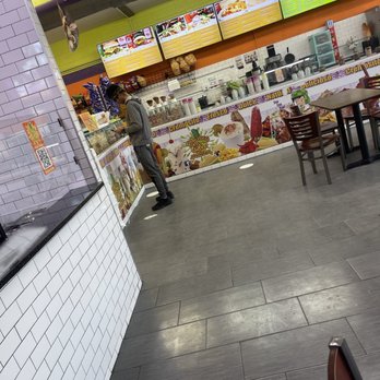 Paleteria El Chavo - Ice Cream & Frozen Yogurt Near Me - Independence, Missouri