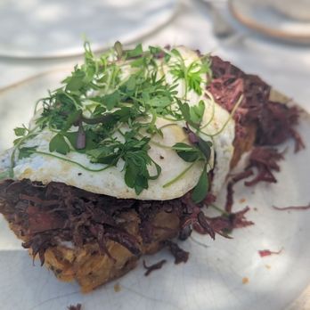 Poppy & Seed - Short rib potato hash - American Near Me - Anaheim, California