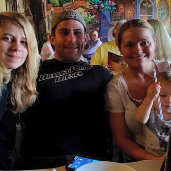Giuseppe's Restaurant - Celebrating my granddaughter's six grade graduation - very family friendly - notice the murals on the walls - Italian Near Me - Schererville, Indiana