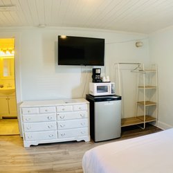 Room 5 bedroom