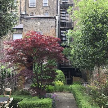 Number 31 - In the garden. - Guest Houses Near Me - Dublin, D
