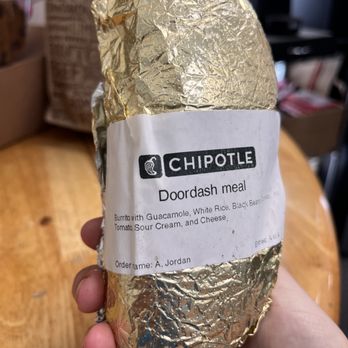 Chipotle Mexican Grill - See. Proof i order gauc and pico. - Mexican Near Me - Milwaukie, Oregon