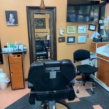 Shamim Beauty Parlor - Haircut area - Hair Salons Near Me - Cary, North Carolina Shamim Beauty Parlor - Haircut area - Hair Salons Near Me - Cary, North Carolina