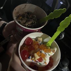 Menchie's Frozen Yogurt