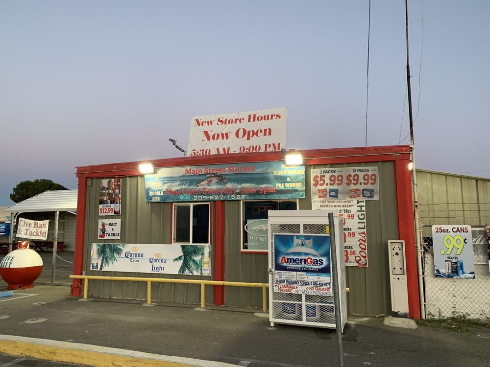 MAIN STREET MARKET Grocery 13301 State Highway 33, Gustine, CA