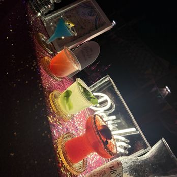 Colibri Mobile Bar - Bartenders Near Me - Northridge, California Colibri Mobile Bar - Bartenders Near Me - Northridge, California