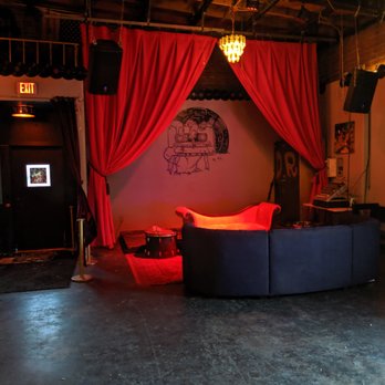 Dead Ringer Analog Bar - Almost like the set of a vampire porno scene - Bars Near Me - Reno, Nevada