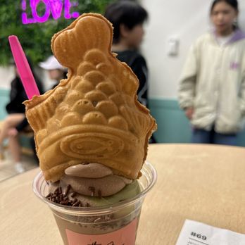 With Love, - Taiyaki Matcha-ghiladelli chocolate swirl - Ice Cream & Frozen Yogurt Near Me - San Gabriel, California With Love, - Taiyaki Matcha-ghiladelli chocolate swirl - Ice Cream & Frozen Yogurt Near Me - San Gabriel, California