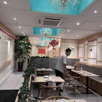 Shanghai time - Inside - Shanghainese Near Me - New York, New York