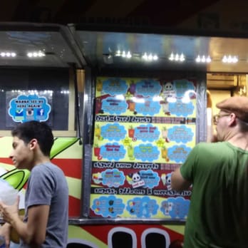Bobaddiction - In line during the Dallas Arts District Late Nights. Line was taking forever!!! - Food Trucks Near Me