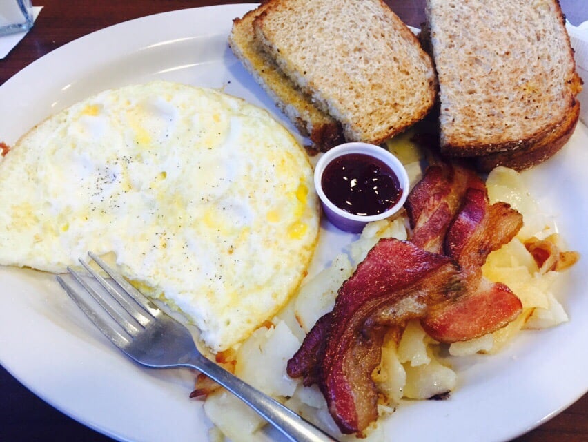 Food from Lulu's Diner