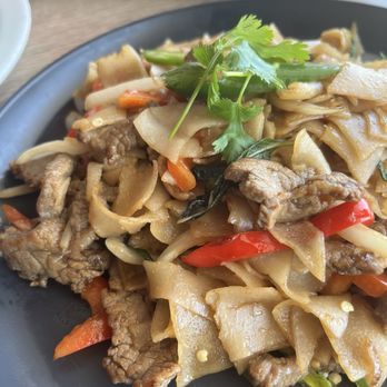 Narai Thai Cuisine - Thai Near Me - Downey, California