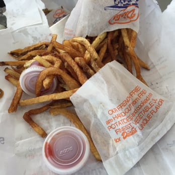 Dick's Drive-In - Fries - Burgers Near Me - Seattle, Washington