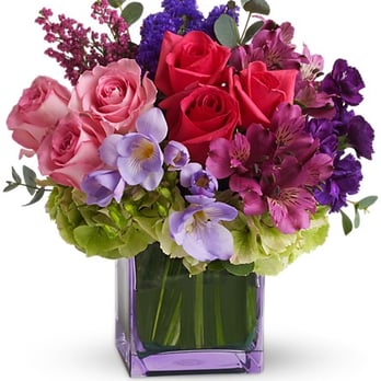 Sarah's Flowers - Florists Near Me - Pelham, Alabama Sarah's Flowers - Florists Near Me - Pelham, Alabama