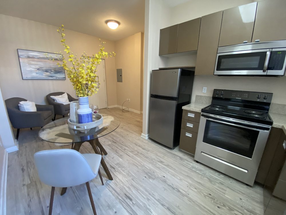 UNIVERSITY VILLAGE APARTMENTS 10 Photos 25400 Carlos Bee Blvd