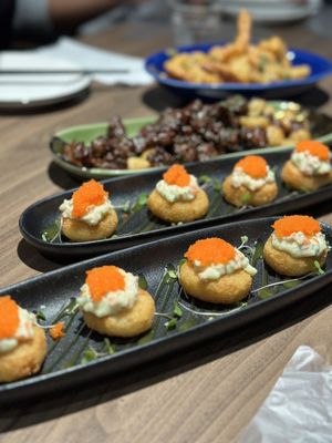 我是一只小辣蟹I'm a little hot crab by null