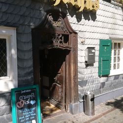 Becherhus - Aussen Eingang