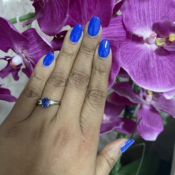 Lilly Nail Spa - Nail Salons Near Me - Redondo Beach, California