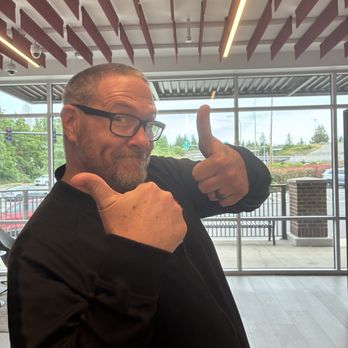 T-Mobile Experience Store - Jon the cool Tmobile guy - Mobile Phones Near Me - Bellevue, Washington