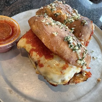 Tre Colore' - Pizza Near Me - Millstone, New Jersey