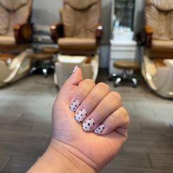 La Belle Nails And Salon - Nails with design