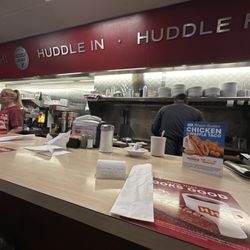 Huddle House