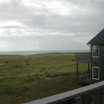 Lighthouse Oceanfront Resort - view from townhome - Resorts Near Me - Long Beach, Washington Lighthouse Oceanfront Resort - view from townhome - Resorts Near Me - Long Beach, Washington