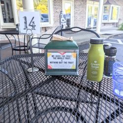 Green Sage Cafe - South Asheville - Cold pressed juice - outside seating