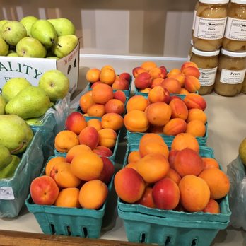 Brecknock Orchard - Fresh home grown fruits - Fruits & Veggies Near Me - Mohnton, Pennsylvania