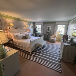 Mayflower Inn & Spa