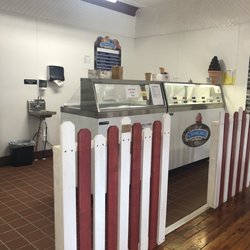 Bear Creek Candy Company - Ice cream!