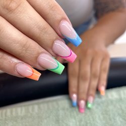 Queen Nails & Spa - Summer nails