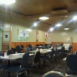A quiet night in the front area of Bul Go Gi.