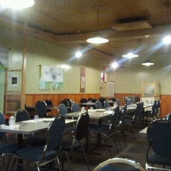 Bul Go Gi House - A quiet night in the front area of Bul Go Gi. - Korean Near Me - Edmonton, Alberta