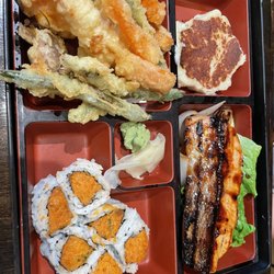 Sushi Kushi 4 U - Dinner teriyaki salmon bento